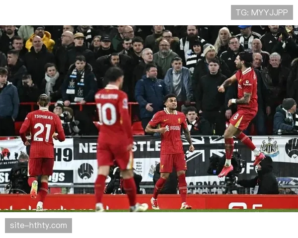 英超争冠冲刺阶段数据分析：曼城、利物浦、阿森纳最后十轮赛程对比